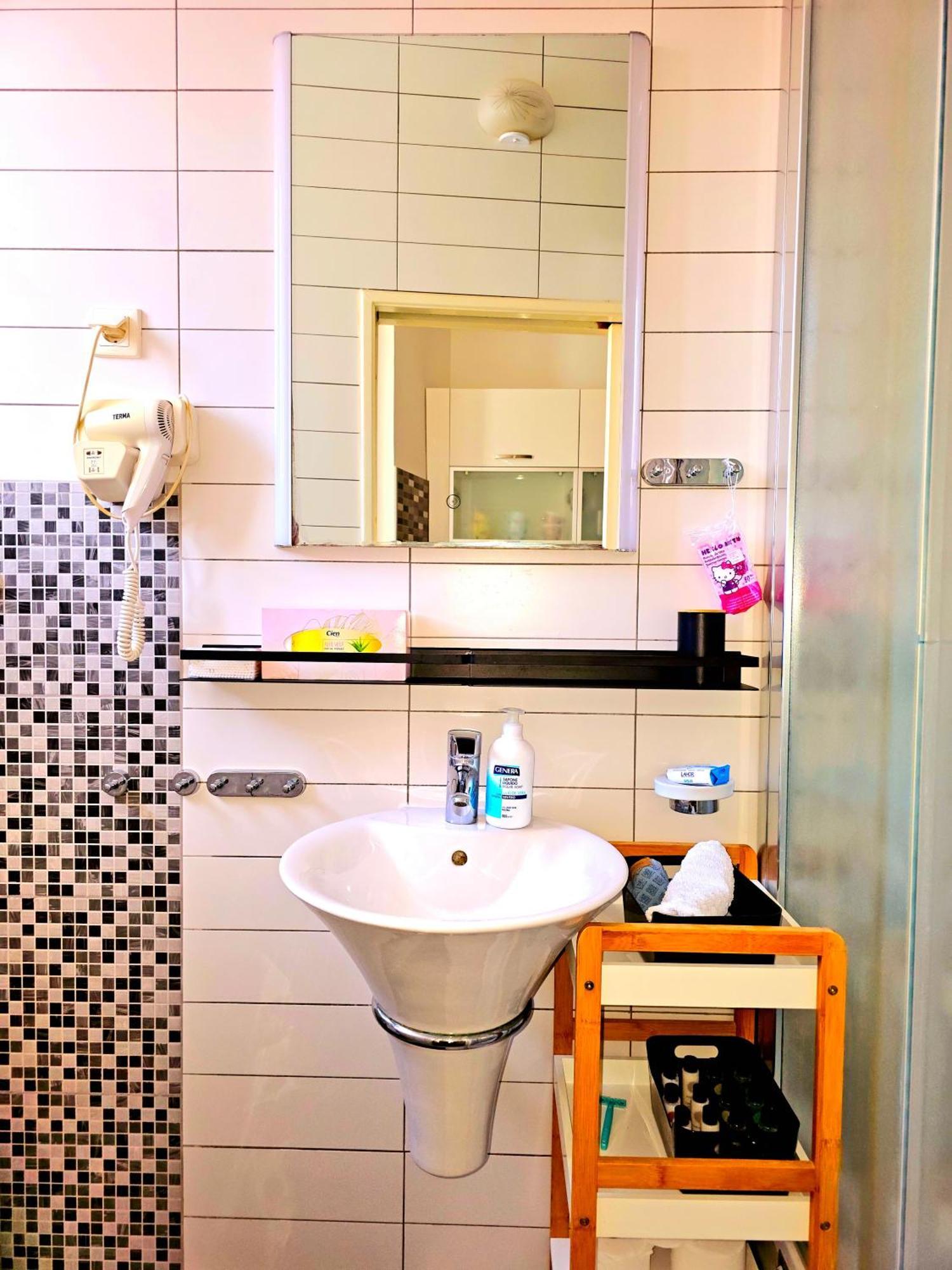 Apartman Square View ชิเบนิก ภายนอก รูปภาพ