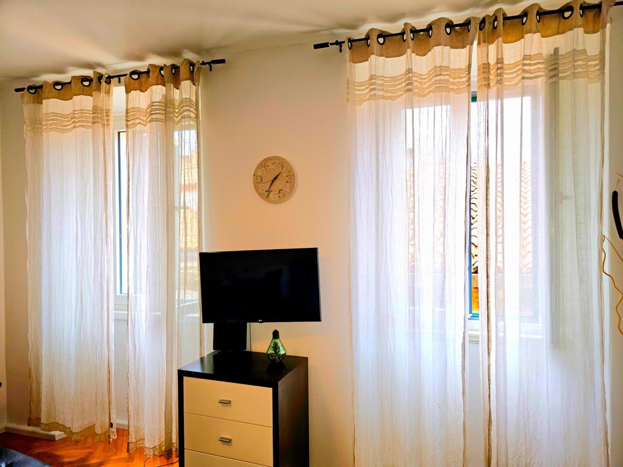 Apartman Square View ชิเบนิก ภายนอก รูปภาพ